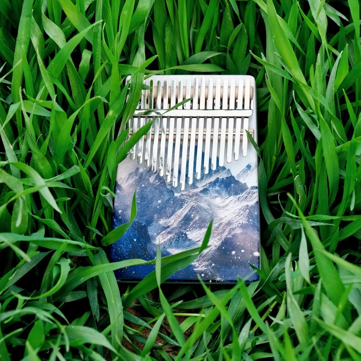 17-Key Kalimba Thumb Piano – Portable Finger Piano with Mountain Carving Design, Clear Sound & Carry Bag – Great Gift for Beginners, Kids & Adults