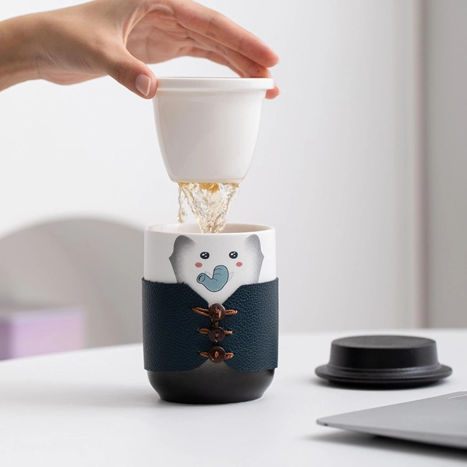 350ml/12oz Creative Cute Pet Ceramic Cap Mug Cute Couple Office Tea Separation Cup-Gentleman's Cup (Dog) Safety Clothing