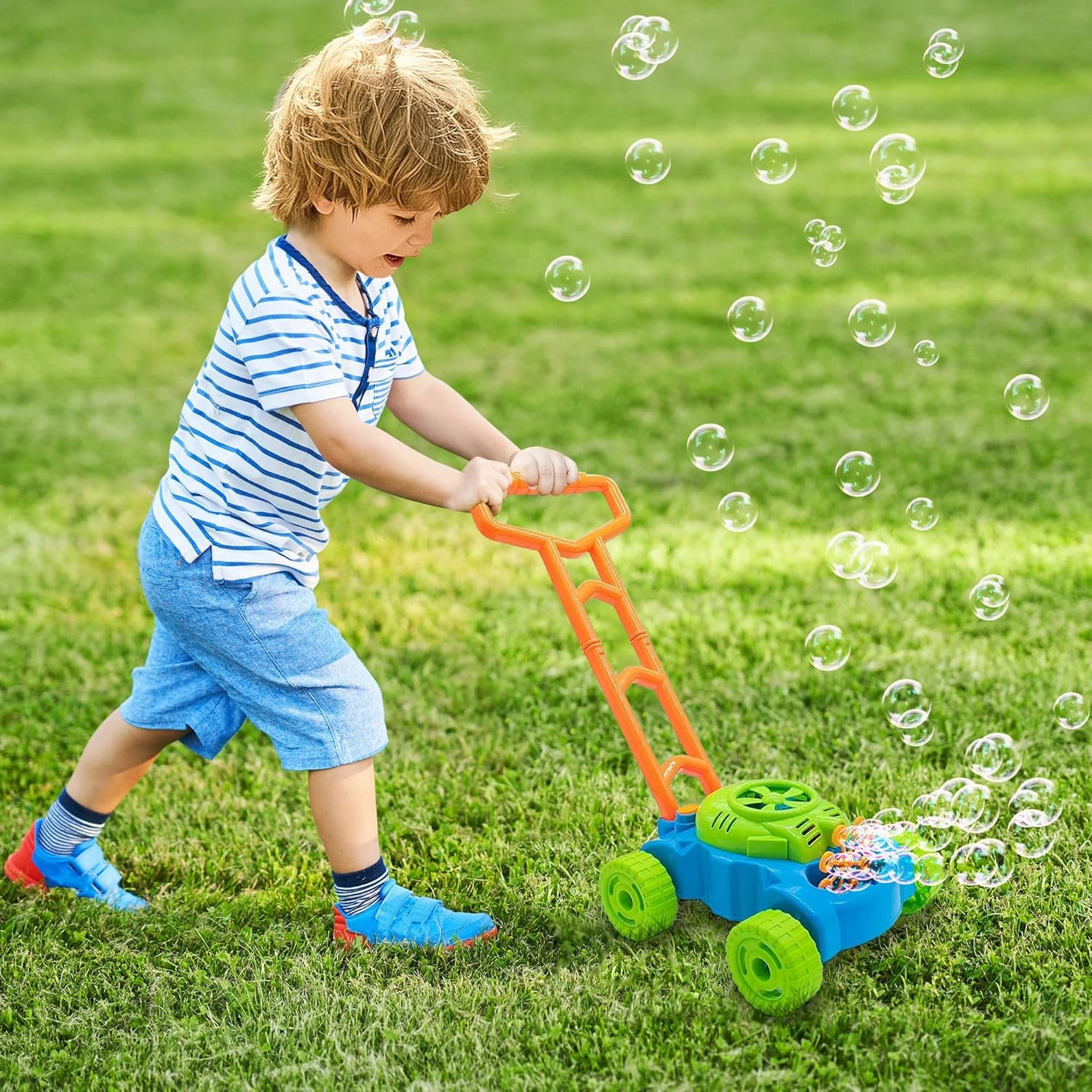 ArtCreativity Bubble Lawn Mower for Toddlers 1-3, Kids Bubble Machine for 1 Year Old Boy Gifts, Bubbles Blowing Push Toys for Kids, Summer Outdoor Gardening Toys for Birthday Gifts Boys & Girls