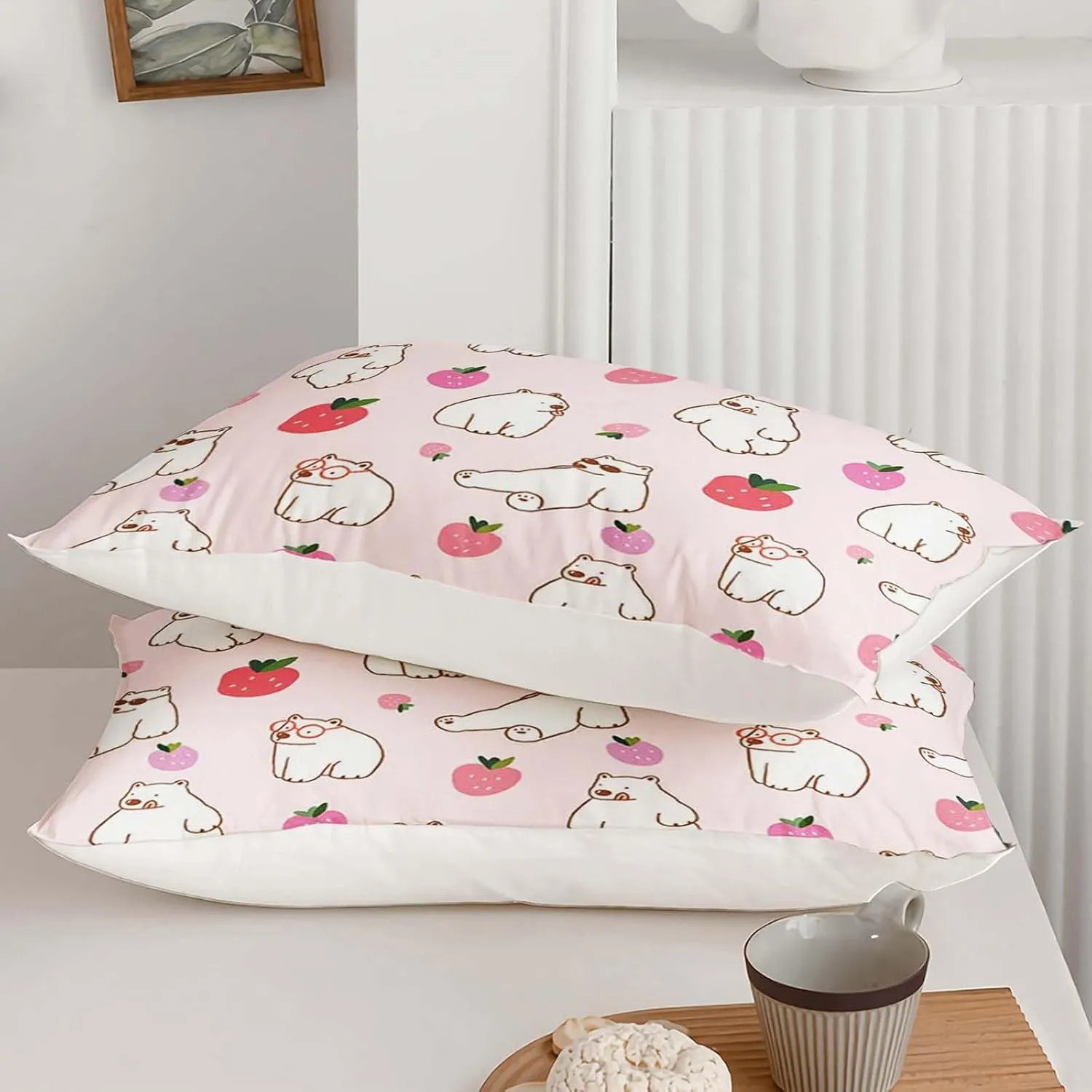 Axolotl Polar Bear Comforter Set King,Arctic Animals Bedding Set for Girls,Kawaii Animals Quilt Set for Women Men,Pink Strawberry Duvet Set for Kids,White Bear Room Decor 1 Quilt 2 Pillowcases