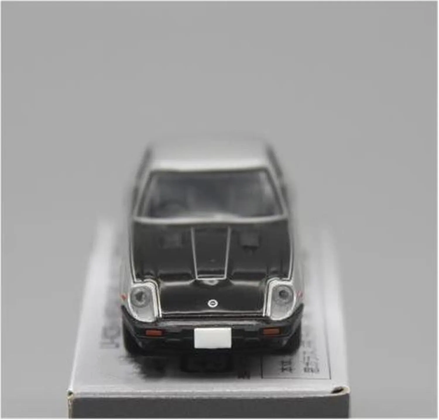 for Nissan Tomytec Fairlady Z 1 64 Alloy Simulation Car Model Static Metal Collection Ornaments Non-Remote App Controlled Toys(A)