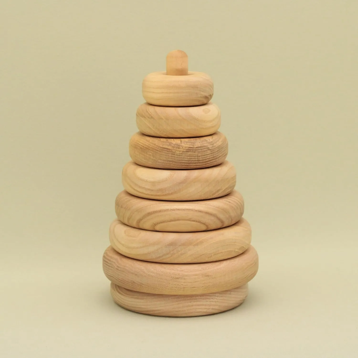 Free Shipping Natural Handmade Educational Rings, PY52 Wooden Stacking Stacker Pyramid Montessori and Waldorf Inspired Lotes Toys Baby Gift with 7 Parts