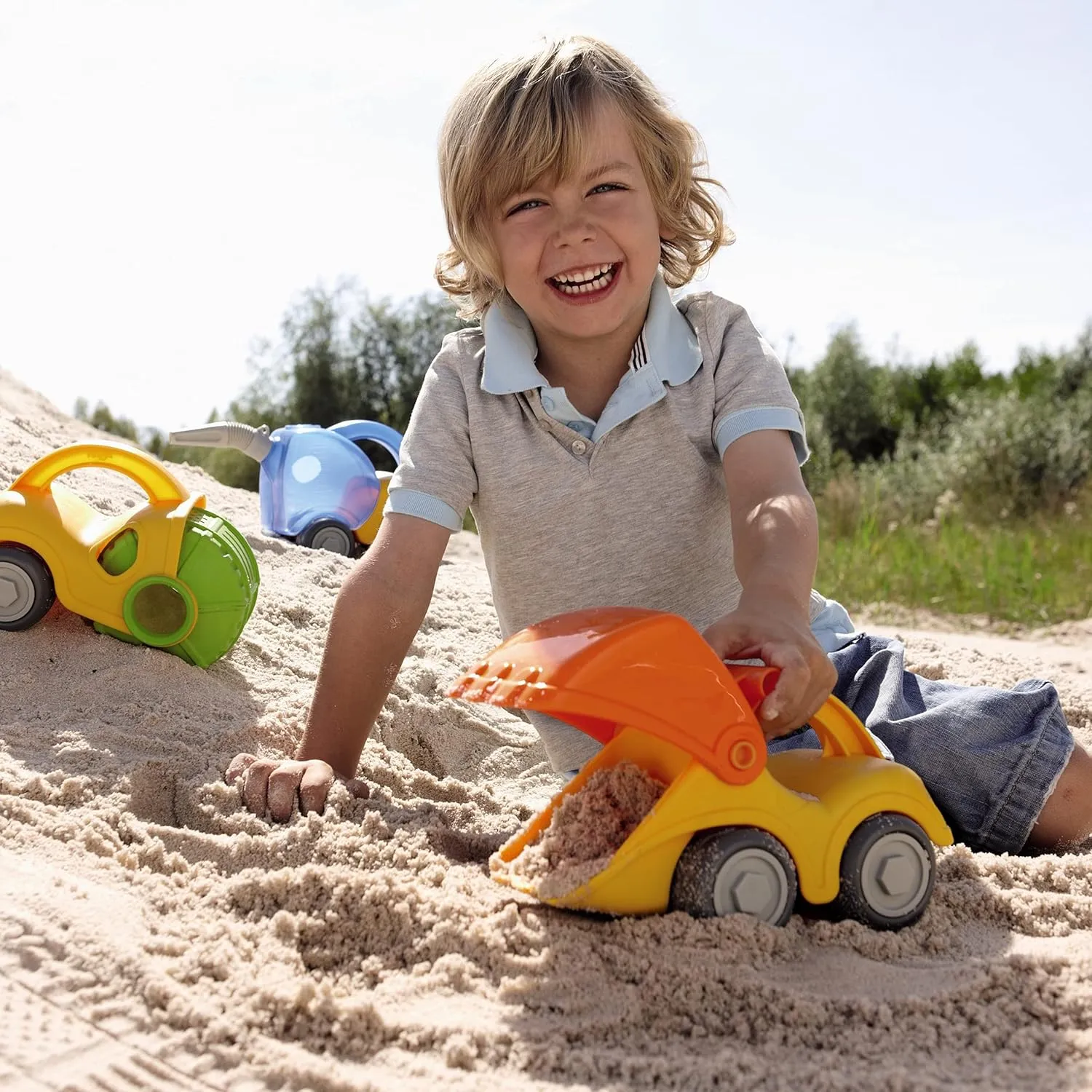 HABA Sand Play Shovel Excavator, Ultimate Beach Toys for Toddlers Age 18 Months  Toy Trucks, Construction Toys & Sand Box Toys