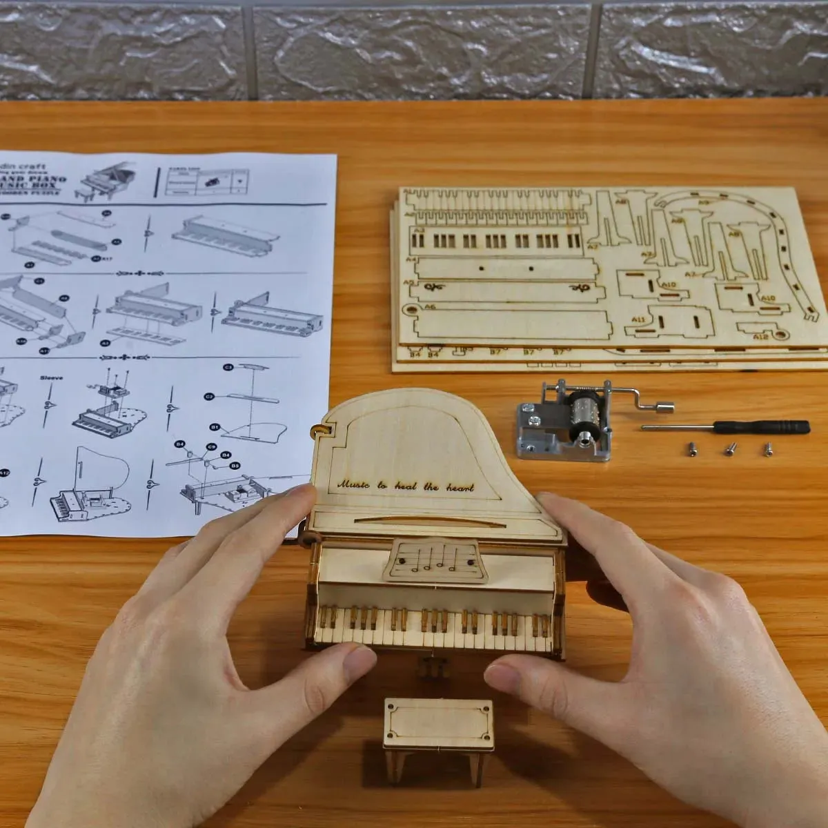 Hand Cranked Piano Box