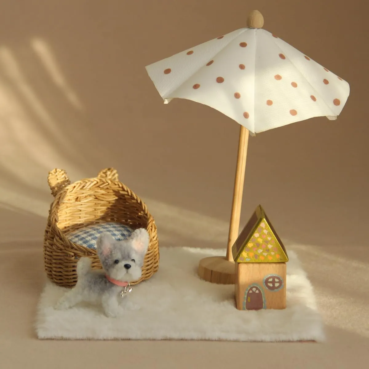 Handmade Wicker Dog Bed with Mini Schnauzer – 1:12 Scale Dollhouse Pet Furniture with Checkered Cushion – Light Brown