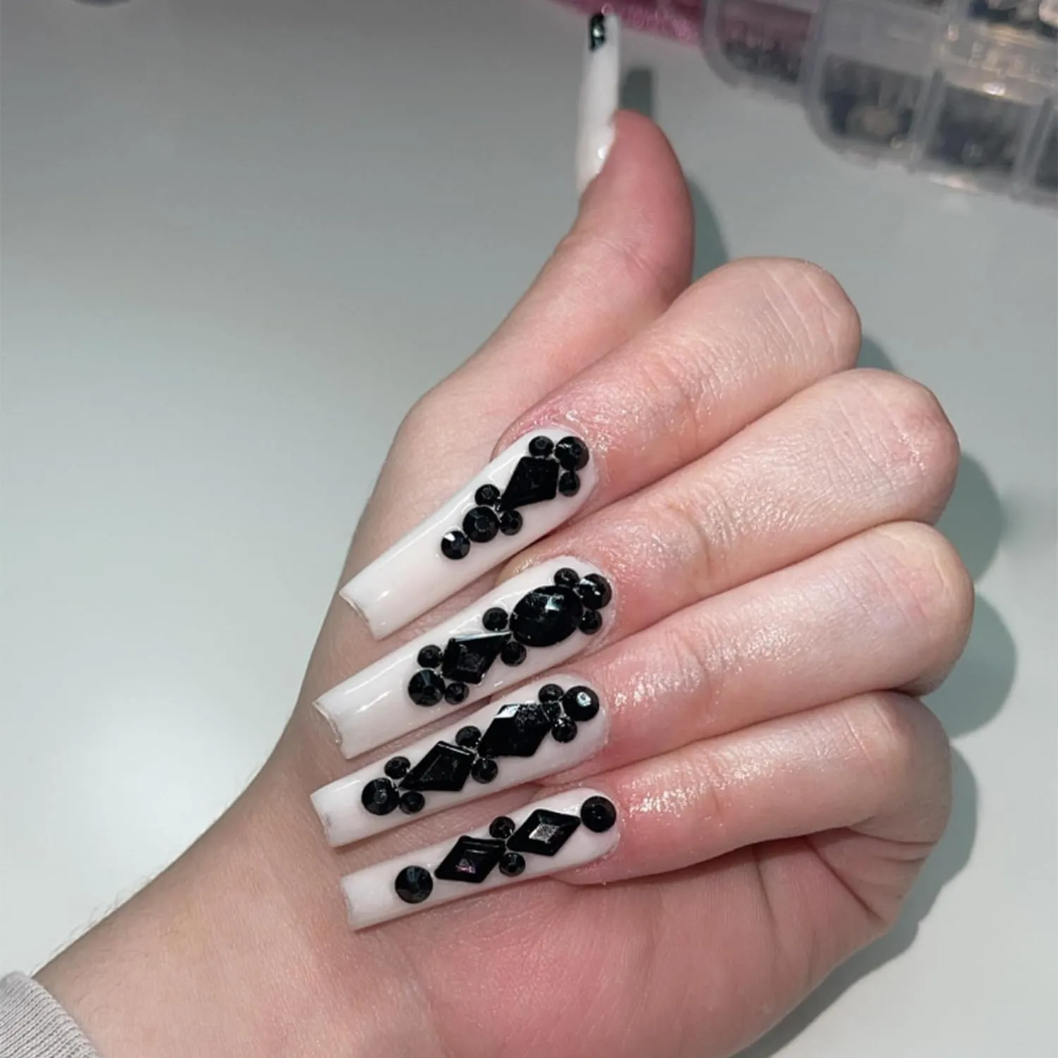 HNUIX Nail Rhinestones - 4550pcs Crystals Black, Multiple Shape Gems, Flatback Rhinestones, with Kit and Glue Gel, for Nail Art