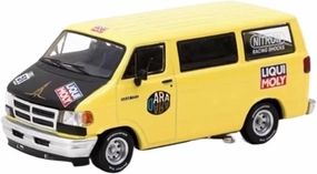 Metal Die Cast Toy Cars 1:64 for Dodge Van Yellow Alloy Car Model Adult Souvenir Vehicle Party Suitable for Adult Collection for Home Or Office Décor