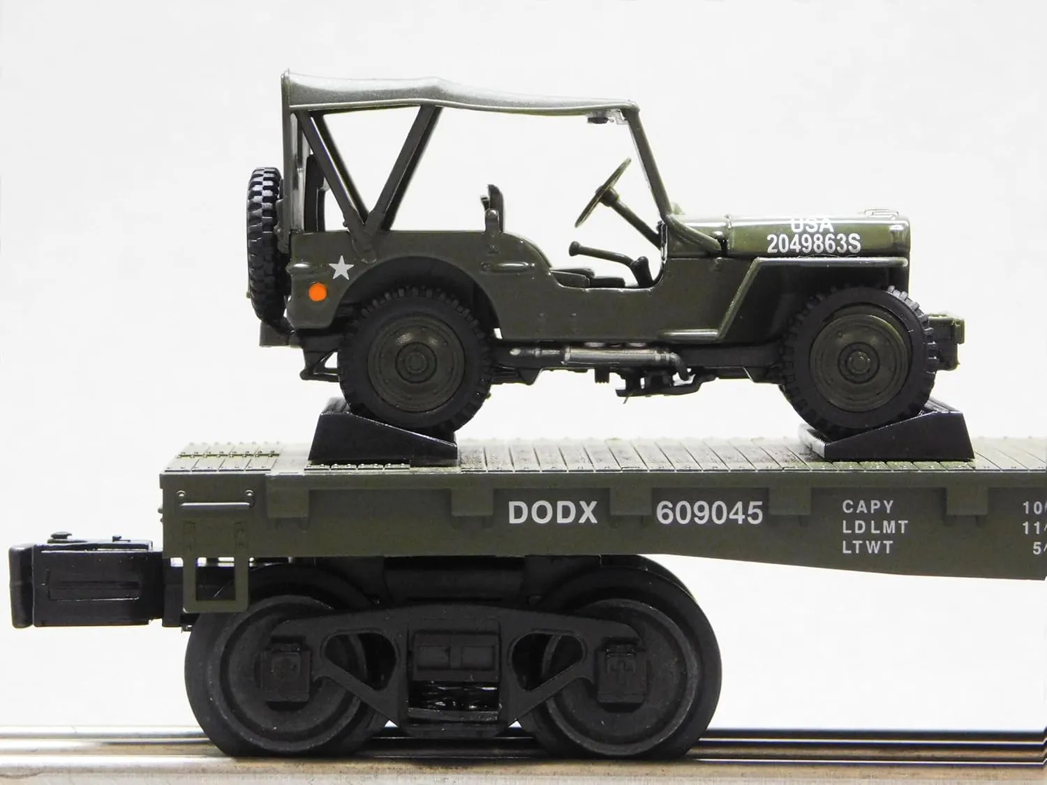 MTH RAILKING United States Army Flat CAR W/Willy's Transport Jeeps Gauge (70123C-609052)