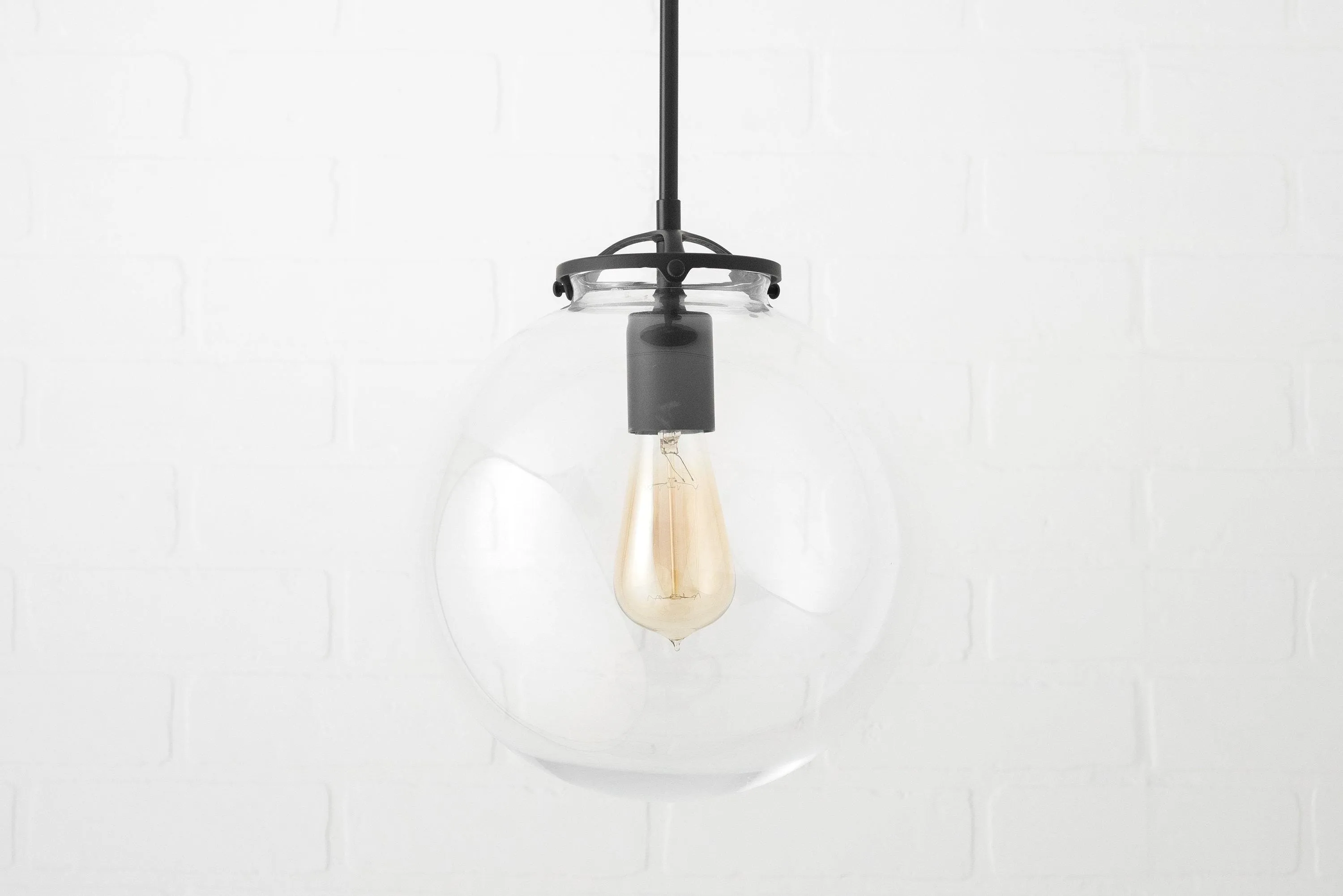 PENDANT MODEL NO. 3972