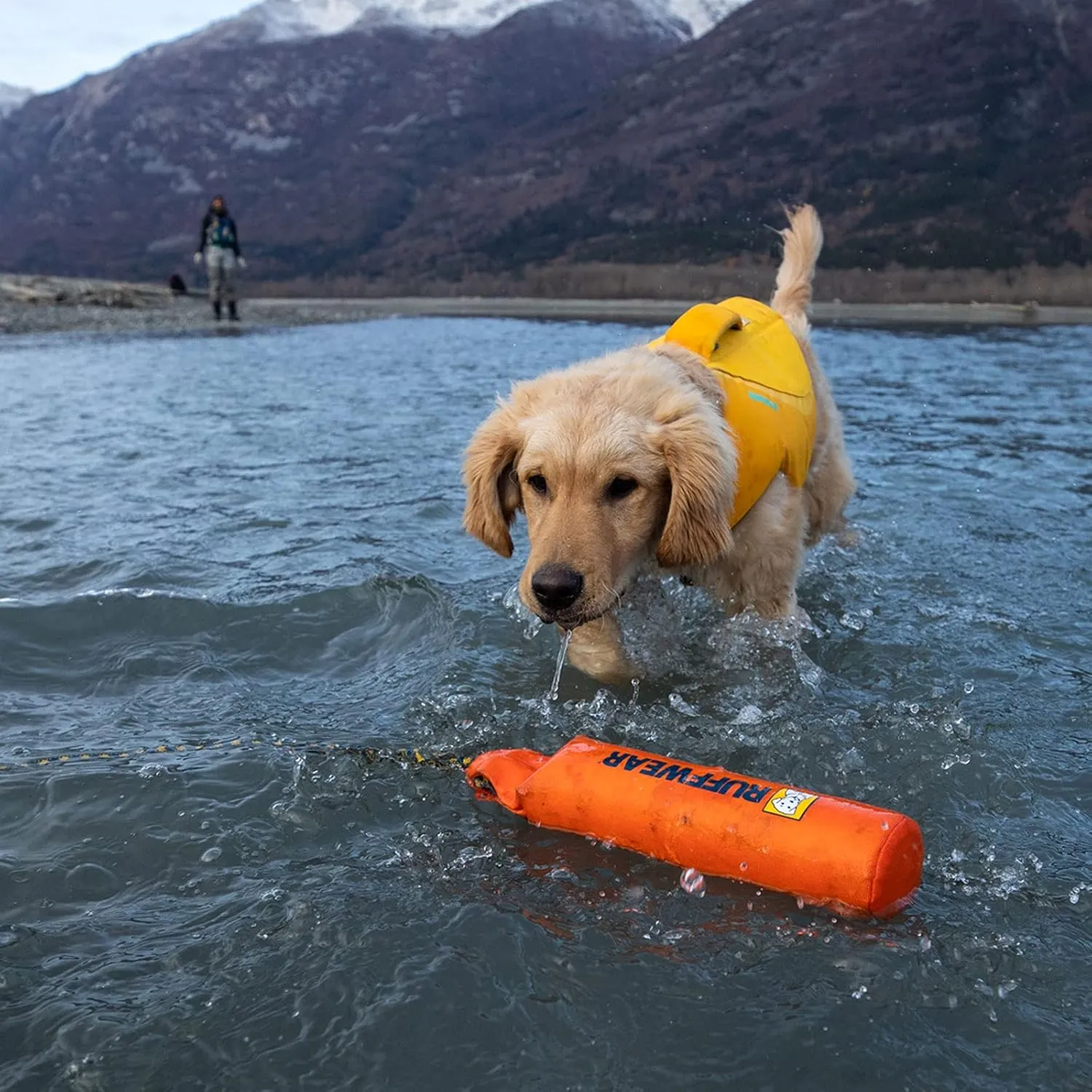 Ruffwear Lunker Throw Toy for Dogs – Durable, Soft Fabric Toy with Rope Handle for Fetch and Tug on Land & Water, Campfire Orange, Medium
