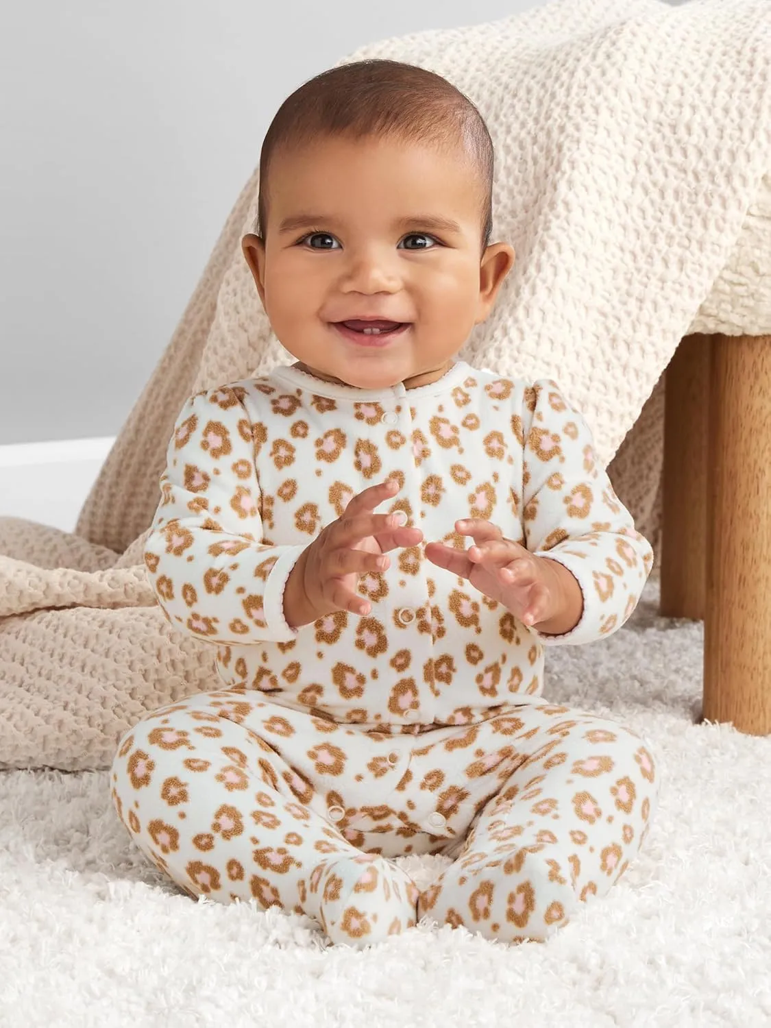 Simple Joys by Carter's Baby Girls' Fleece Footed Sleep and Play, Pack of 2
