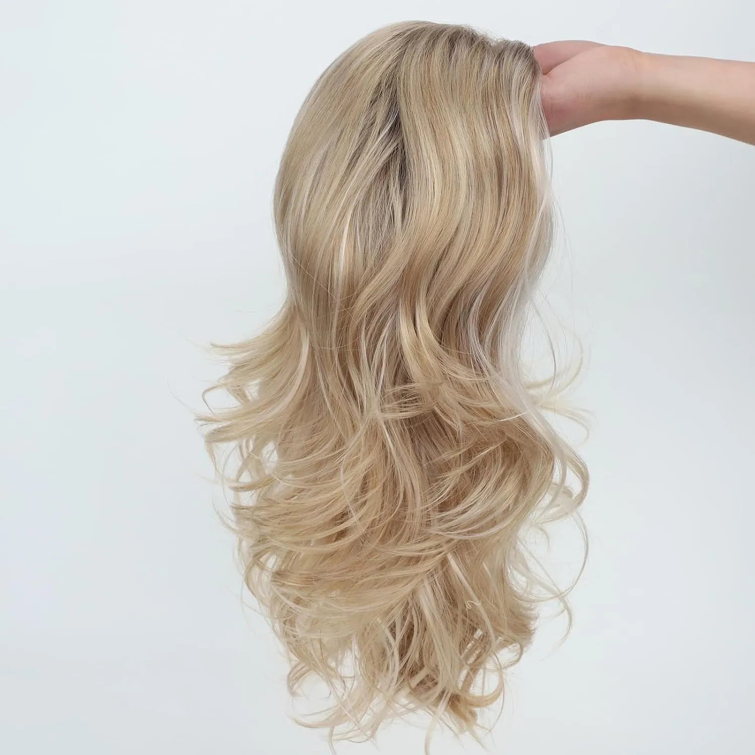 TISHINING Ombre Blonde Wavy Wigs for White Women Medium Length Layered Mixed Blonde Curly Wavy Wig with Dark Roots Synthetic Natural Looking Daily Party Wig (18 Inch)
