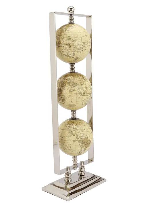 Vertical Triple Cream Globe Stand