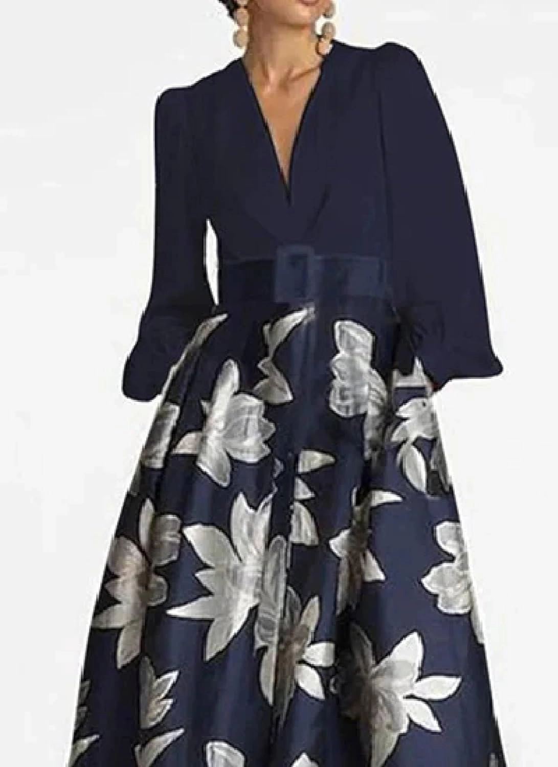 Women's 2025 Summer Fresh Long Sleeve V-Neck Floral Print Waist Tiered Navy Maxi Dress Elegant Vacation Travel Dresses