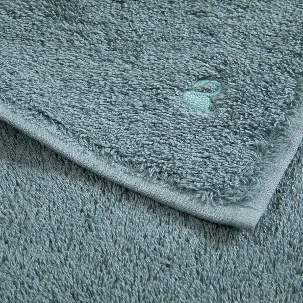 Yves Delorme Etoile Fjord Washcloth | 100% Organic Cotton | Luxury Towel from Turkey